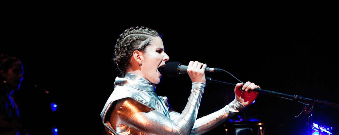 Le spectacle de&nbsp;Kl&ocirc; Pelgag aux Francos 2018 rena&icirc;t en webdiffusion