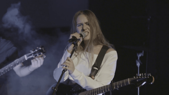 Lydia Képinski - Sadenight